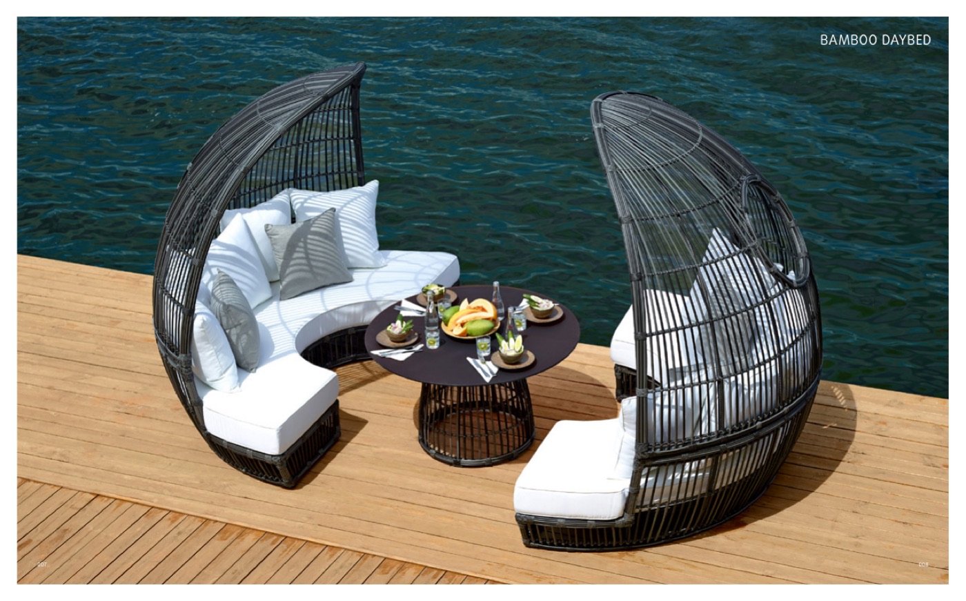 Cocoon Daybed catalogue page